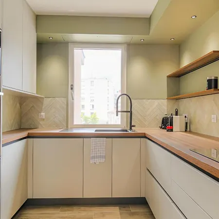 Appartement Luxe Et Design Avec Parking Gratuit Lyon